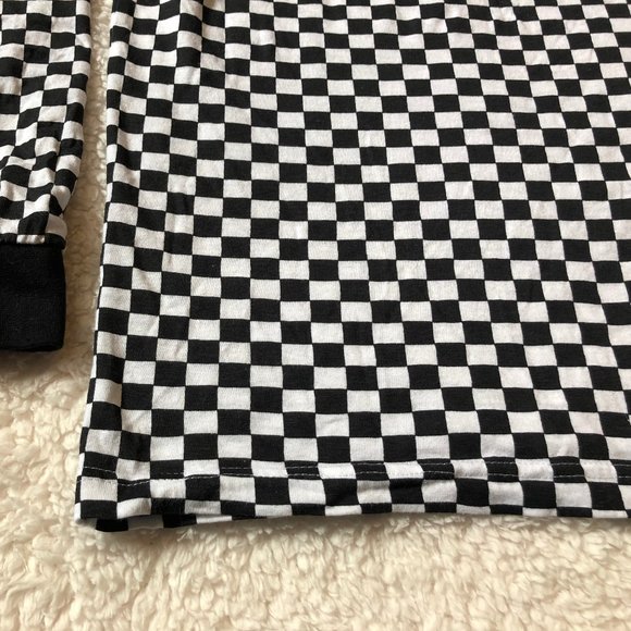 🌴3 for $20🌴 Checkerboard Long Sleeve Top - Picture 8 of 11